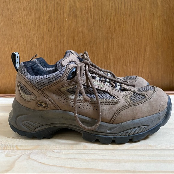 Vasque Shoes - VASQUE • “Breeze Low GTX” Goretex Leather Hiking Boots - Size 7